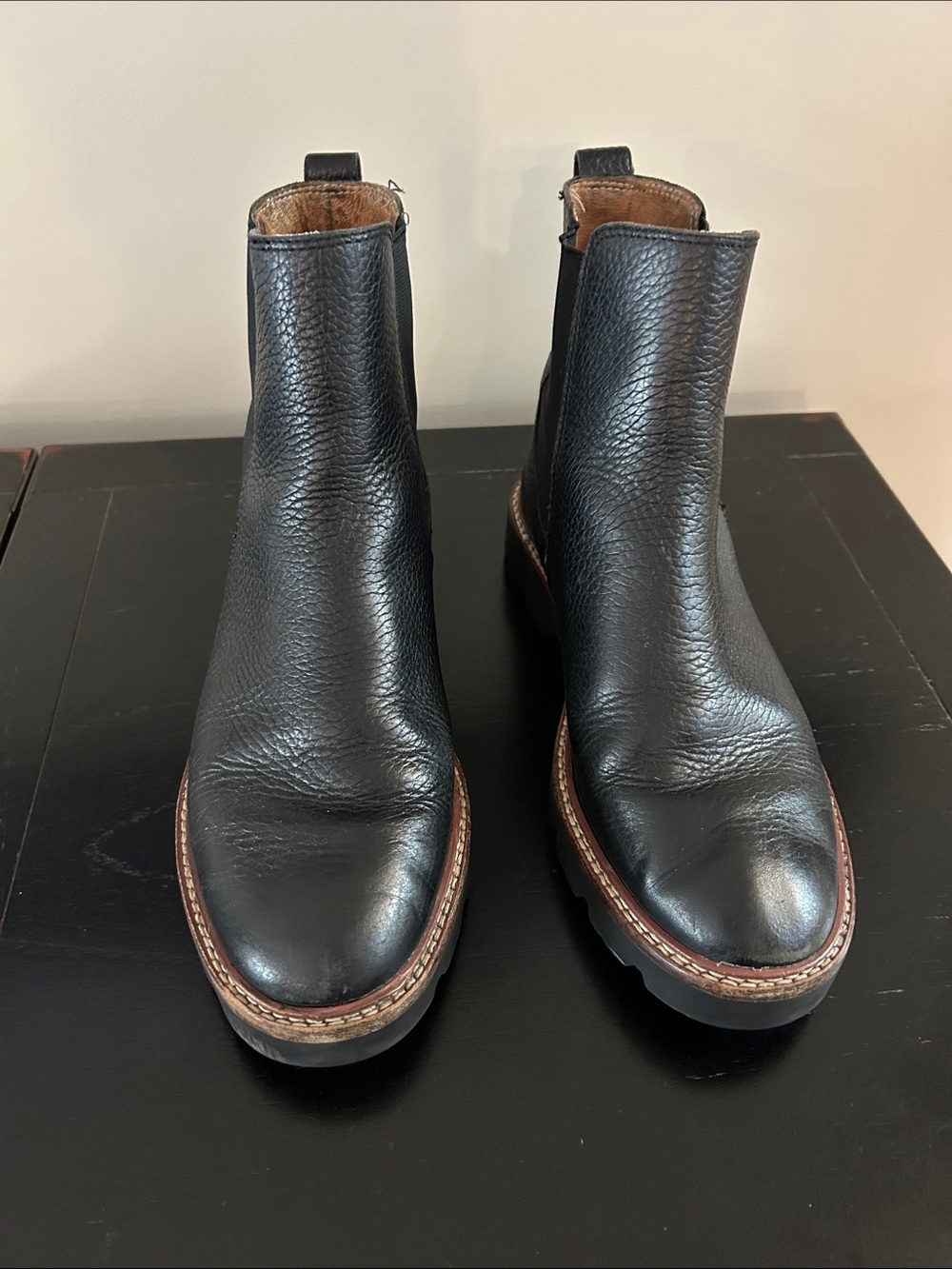 Madewell Black Leather Boots - Classic Pull-On Style size 8.5